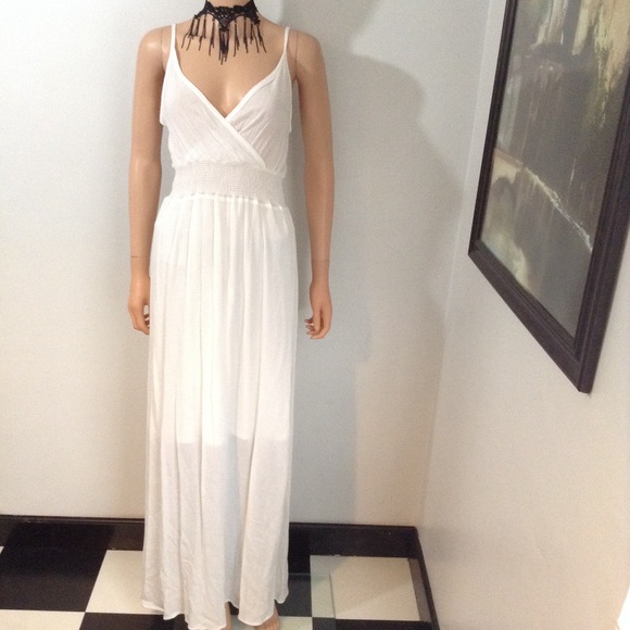 🎉Gauze Maxi Dress 🎉 Sale - Picture 5 of 8